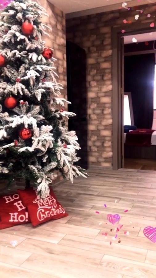 Luxury 4-Bedroom Apartment In The Center Тбилиси Екстериор снимка